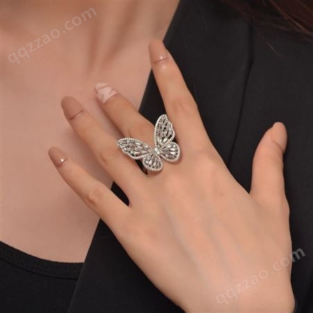 俊恒2023新款蝴蝶戒指微镶满钻小众设计气质指环925银